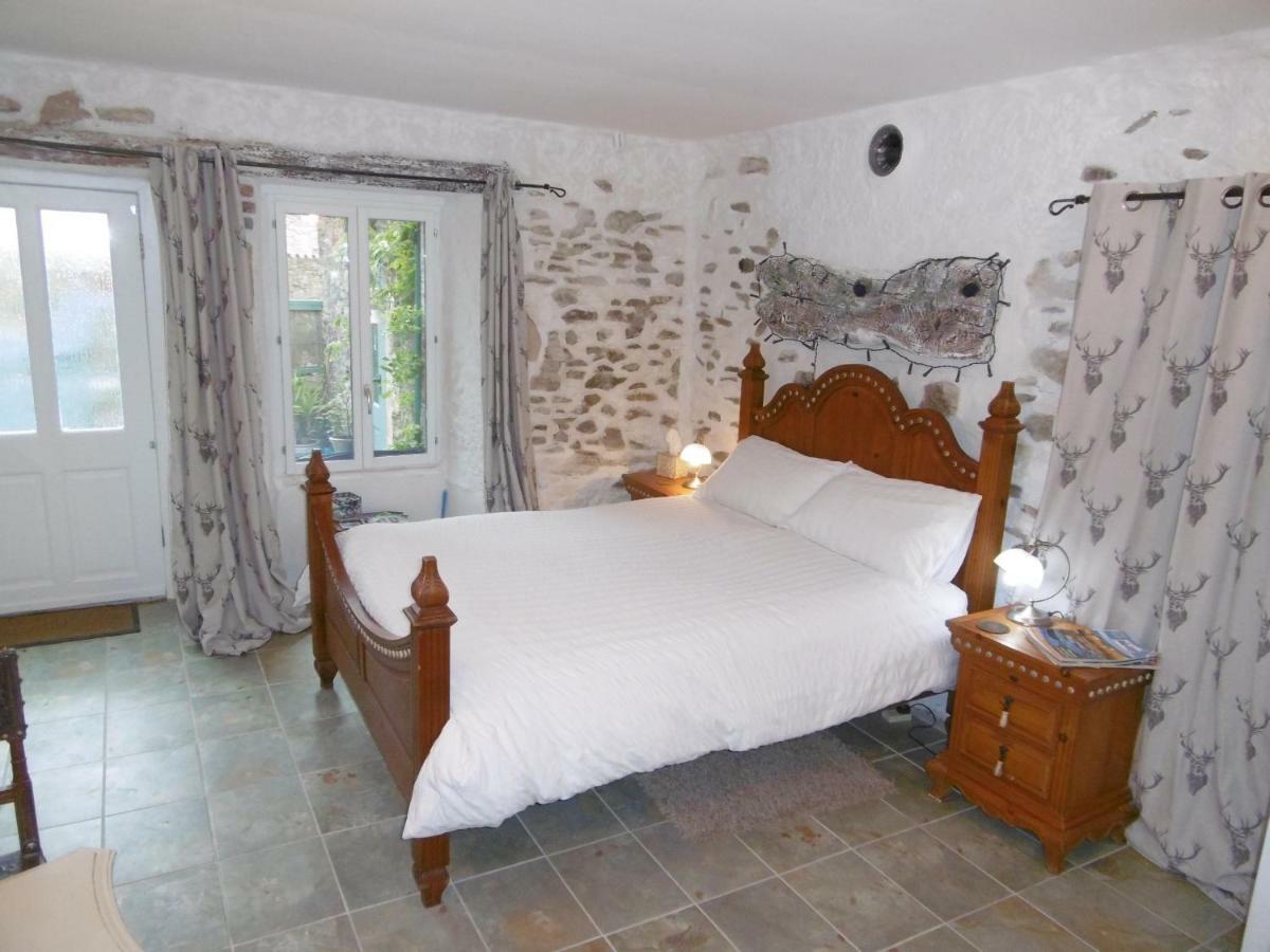 Bed and Breakfast Alba Melusine Vouvant Екстер'єр фото